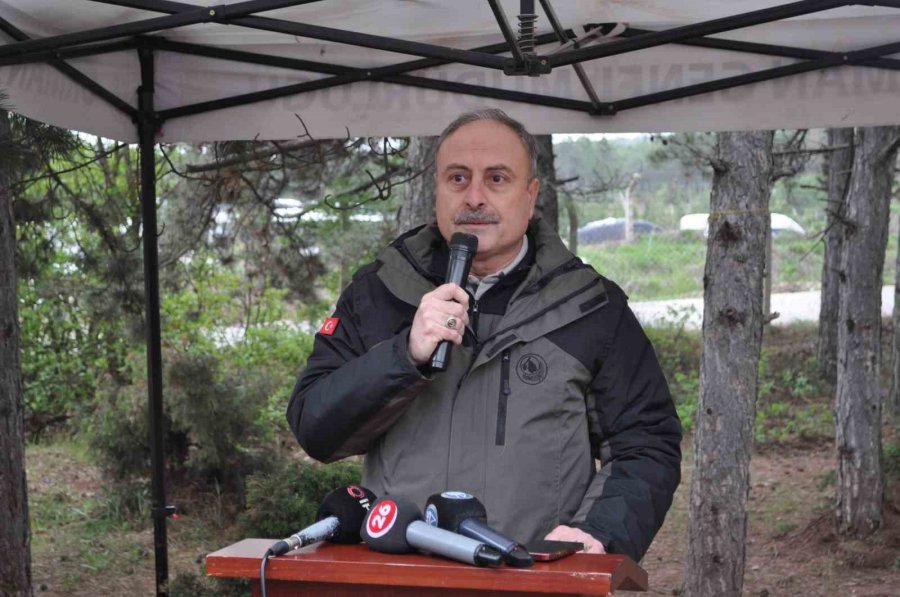 Eskişehir’de "orman Benim" Etkinliğinde, Yangınlara Neden Olabilecek Malzemeler Toplandı