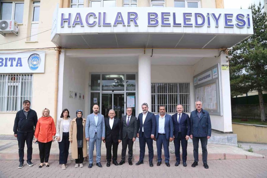 Başkan Büyükkılıç’tan İlçelere Hayırlı Olsun Ziyareti