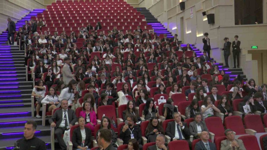 Öğrenciler Model Bm Toplantısı’nda ‘çevresel Sürdürülebilirliği’ Konuştu