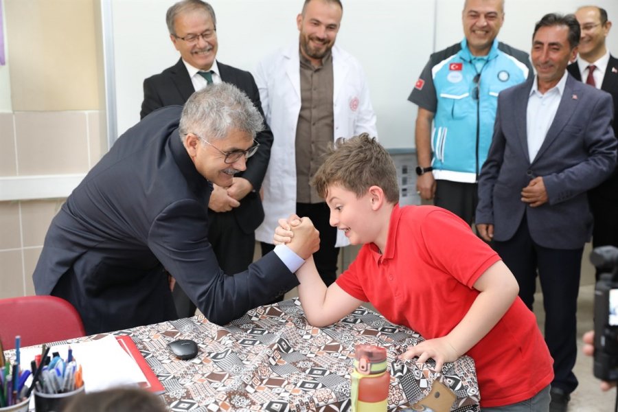 Vali Çelik, Nar, Gösterli Ve Kayırlı Köylerini Ziyaret Etti, Vatandaşların Taleplerini Dinledi