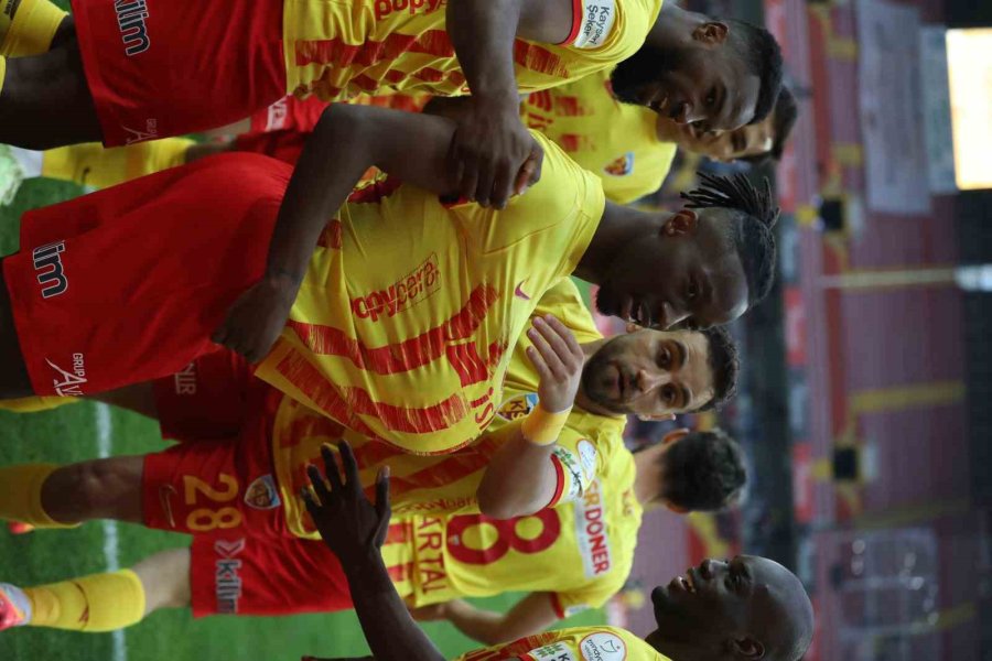 Trendyol Süper Lig: Kayserispor: 1 - Fatih Karagümrük: 0 (ilk Yarı)