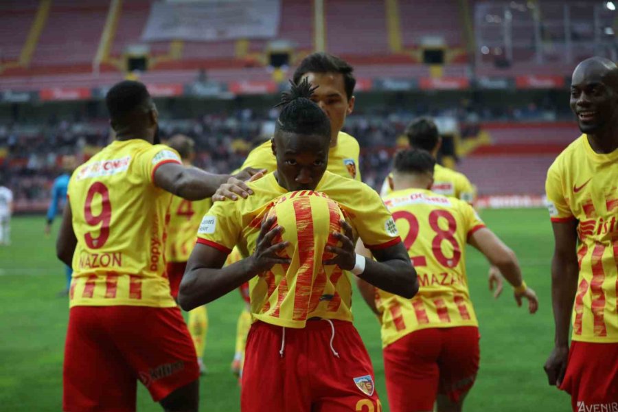 Trendyol Süper Lig: Kayserispor: 1 - Fatih Karagümrük: 0 (ilk Yarı)
