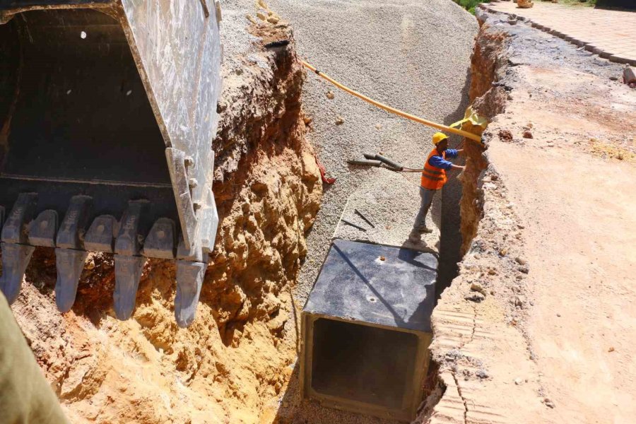 Asat’dan Konyaaltı Bölgesine 40 Milyon Tl Yatırım Bedelli Drenaj Hattı