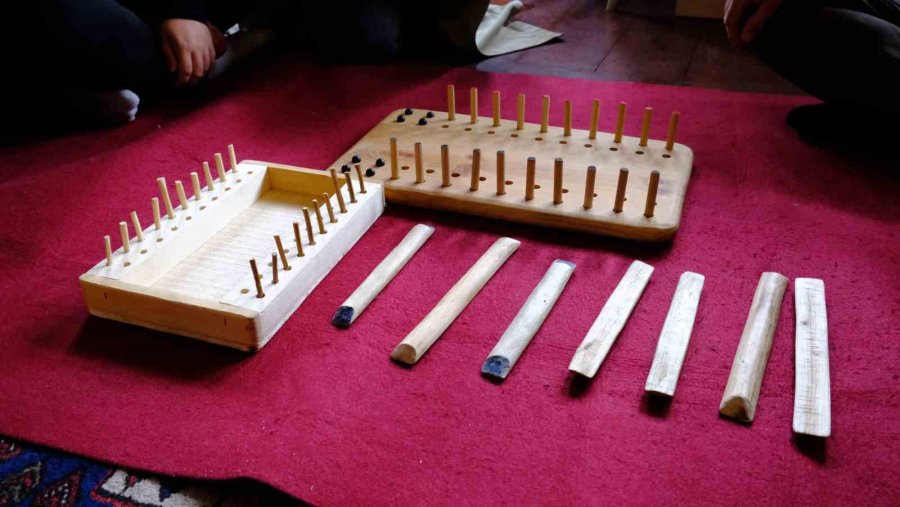 Kayı Boyu’ndan Bugüne Gelen ‘kös Oyunu’ Türk Ocağı’nda Öğretildi