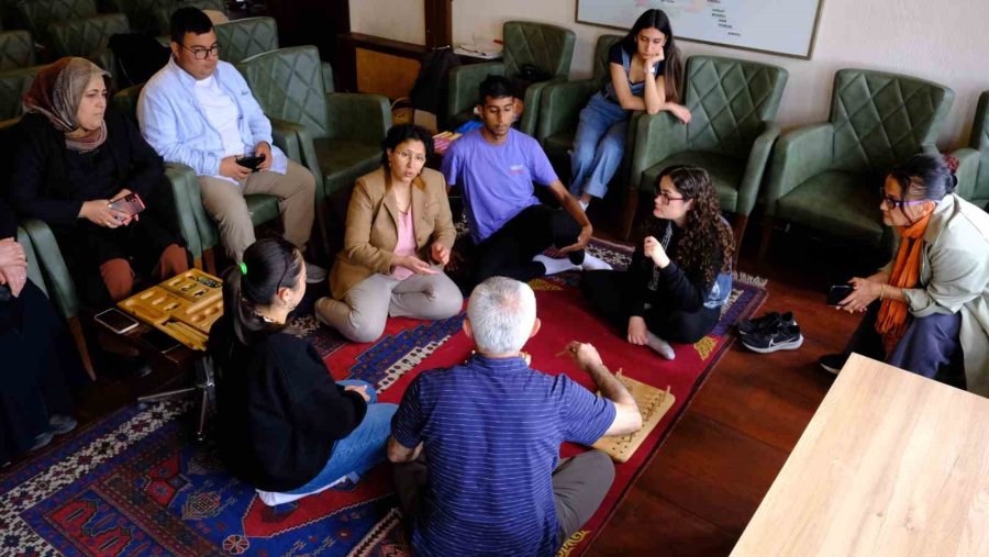 Kayı Boyu’ndan Bugüne Gelen ‘kös Oyunu’ Türk Ocağı’nda Öğretildi