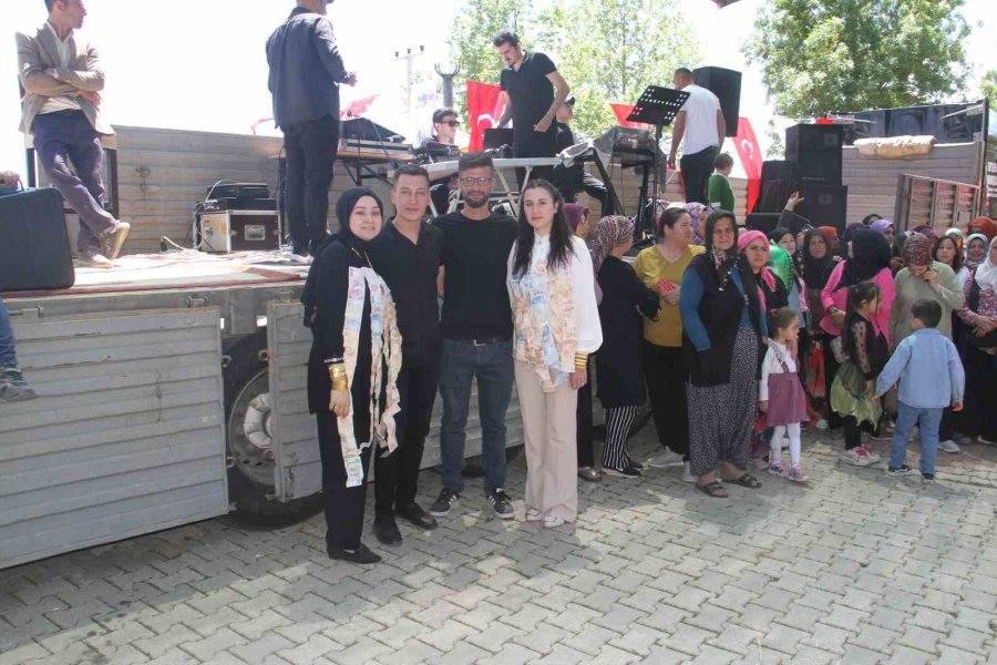 Baharın Gelişi Hıdırellez Şenliği İle Kutlandı