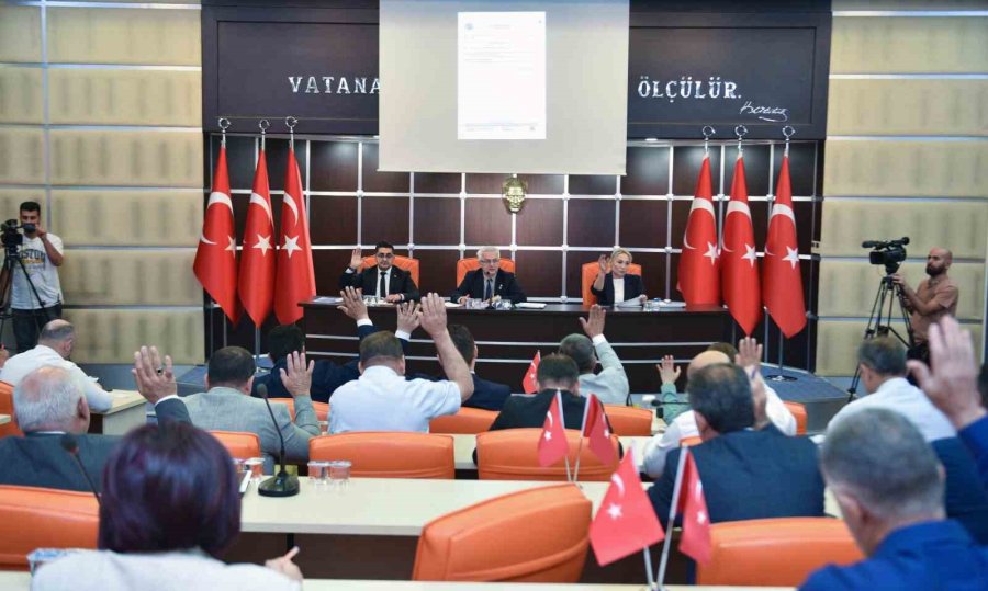 Kepez Meclisi Mali Krizi Çözdü