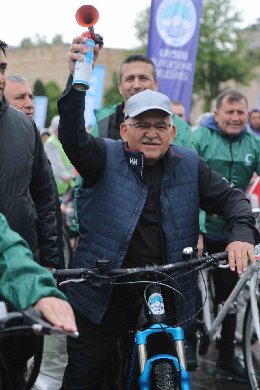 Büyükşehir’in 11. Yeşilay Bisiklet Turu’na Yoğun İlgi