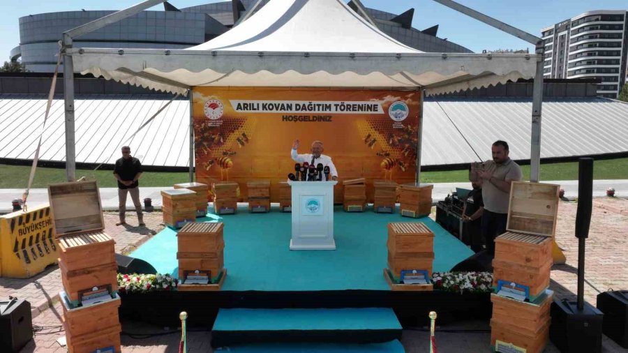 Büyükşehir’in Hobim Arıcılık Projesi’nde Kuralar Yarın Çekiliyor