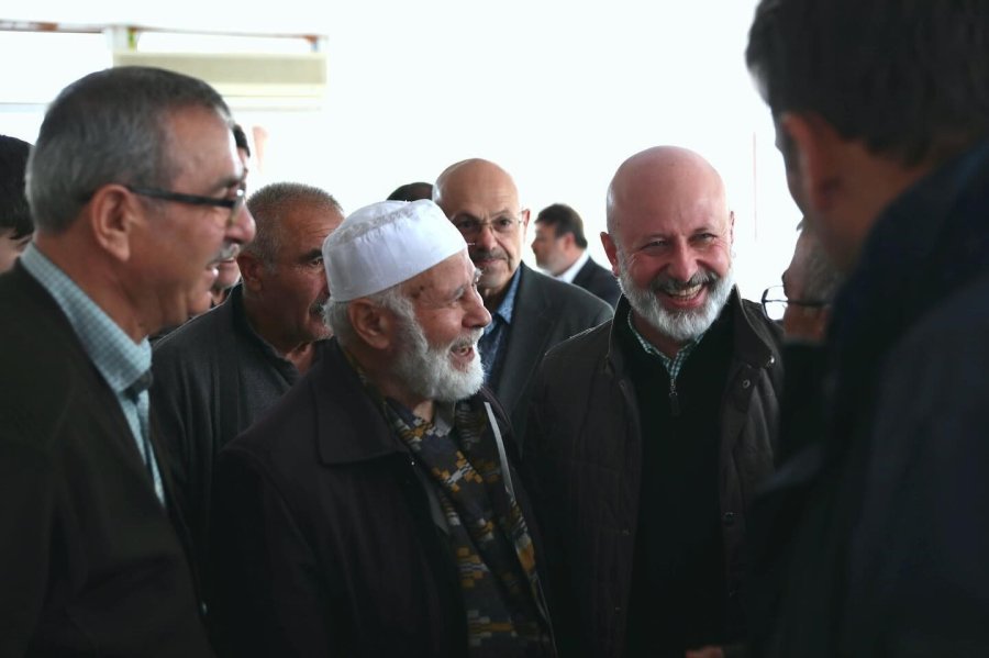 Başkan Çolakbayrakdar, Şükür Sofrasında Vatandaşlarla Buluştu