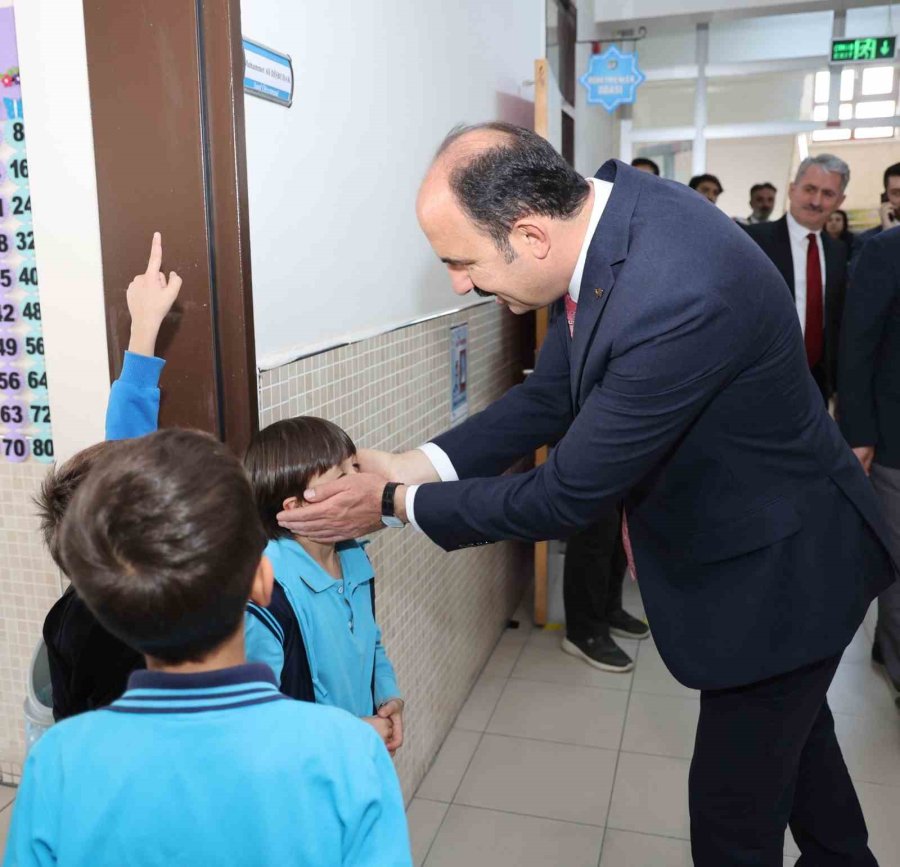 Başkan Altay: “öğrencilere Yönelik Sosyal Desteğimiz Yıllık 126,5 Milyon Lira”