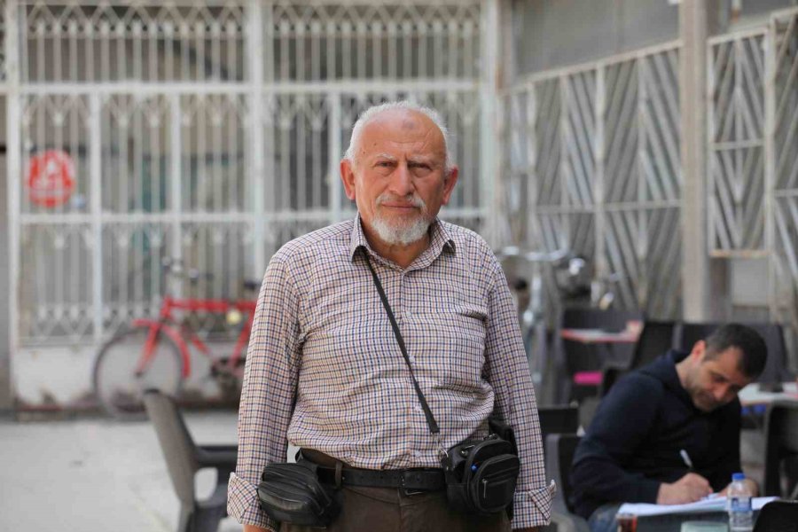 Çocuklarının Büyüdüğü Çay Ocağında Şimdi Çocuklarının Yardımcısı Oldu