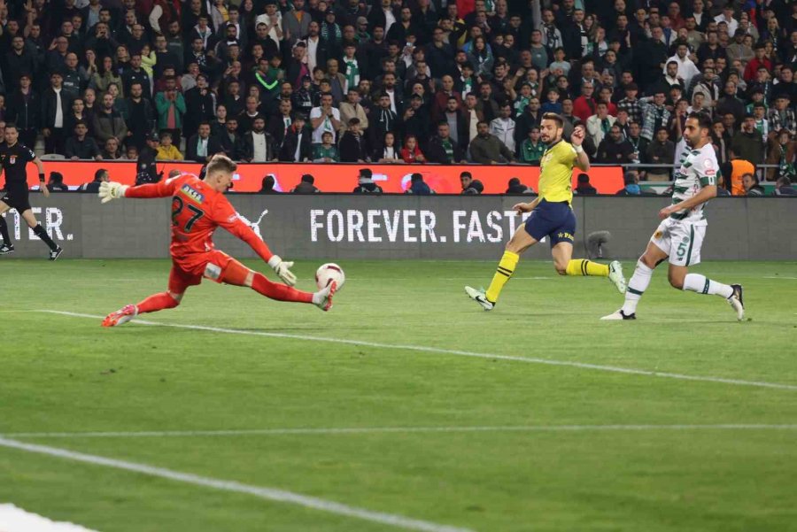 Trendyol Süper Lig: Konyaspor: 0 - Fenerbahçe: 0 (maç Devam Ediyor)