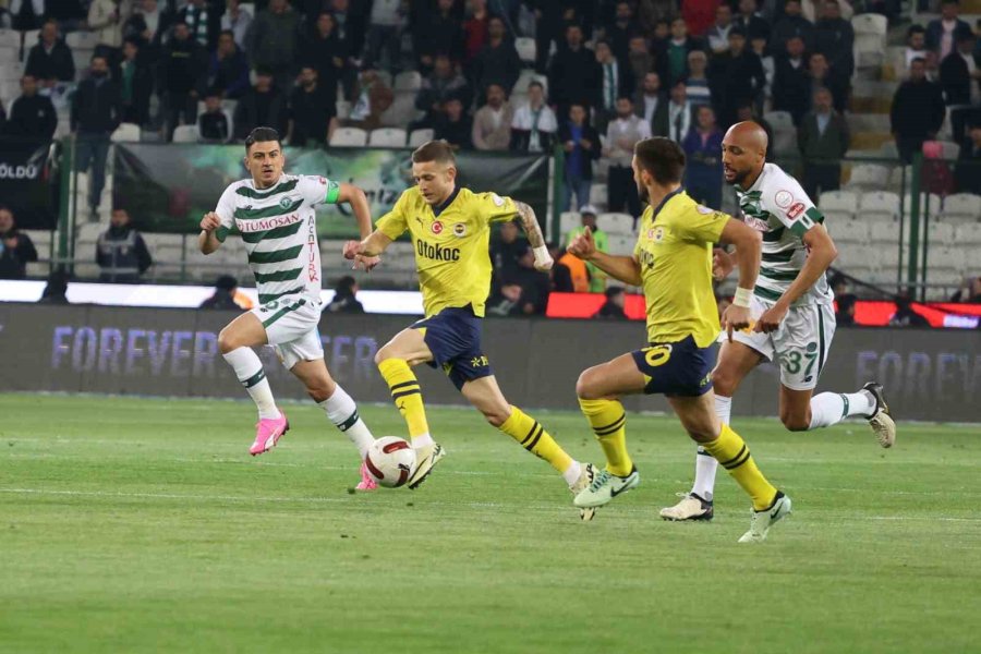 Trendyol Süper Lig: Konyaspor: 0 - Fenerbahçe: 0 (maç Devam Ediyor)