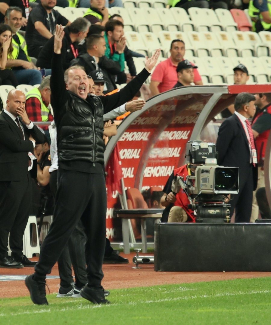 Trendyol Süper Lig: Antalyaspor: 1 - Pendikspor: 2 (maç Sonucu)