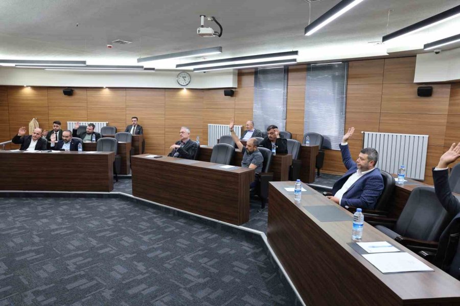 Başkan Özdoğan’dan Yks Ve Lgs Öğrencilerine Müjde