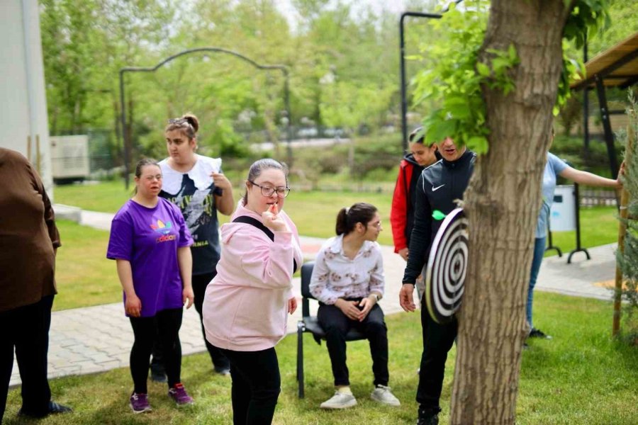 Aksaray’da Engelsiz Yaşam Merkezi Yüzleri Güldürüyor