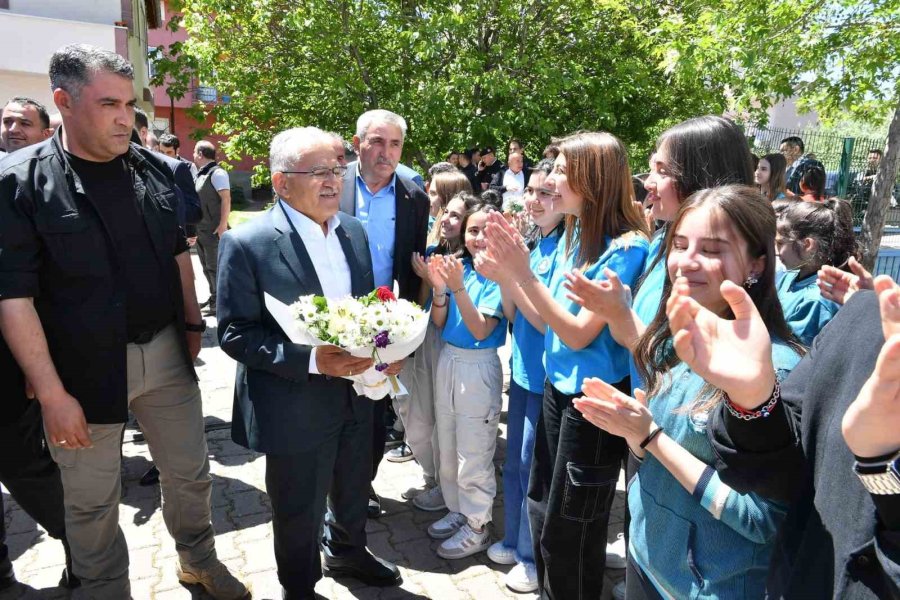 Yahyalı Erva Spor Okulları Açıldı