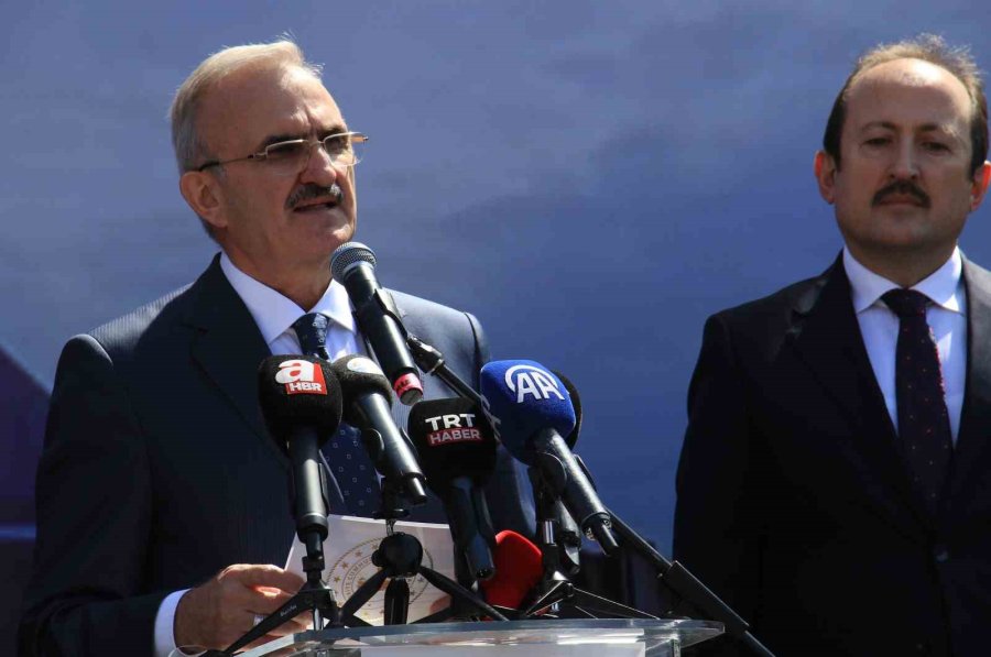 ’türkiye-katar Gazze İyilik Gemisi’ Mersin’den Uğurlandı