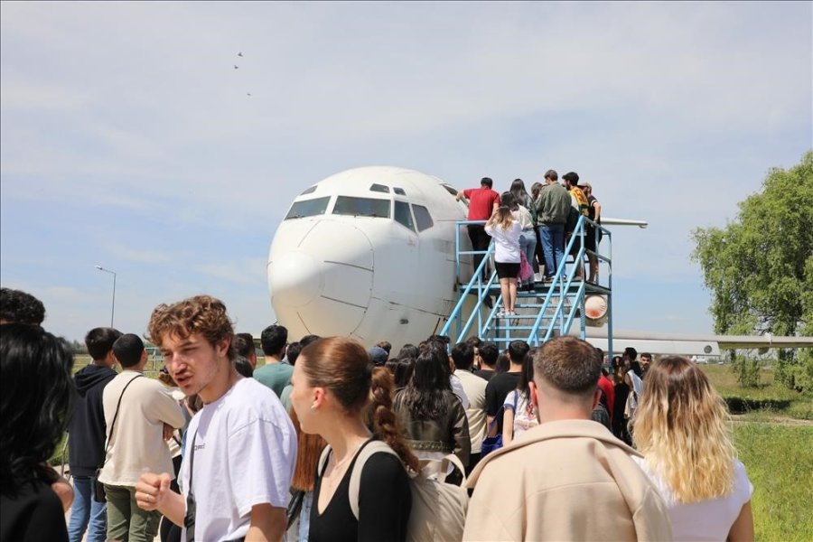Estü Ulaştırma Meslek Yüksekokulu Öğrencileri İçin Yangın Söndürme Sertifika Eğitimi Düzenlendi
