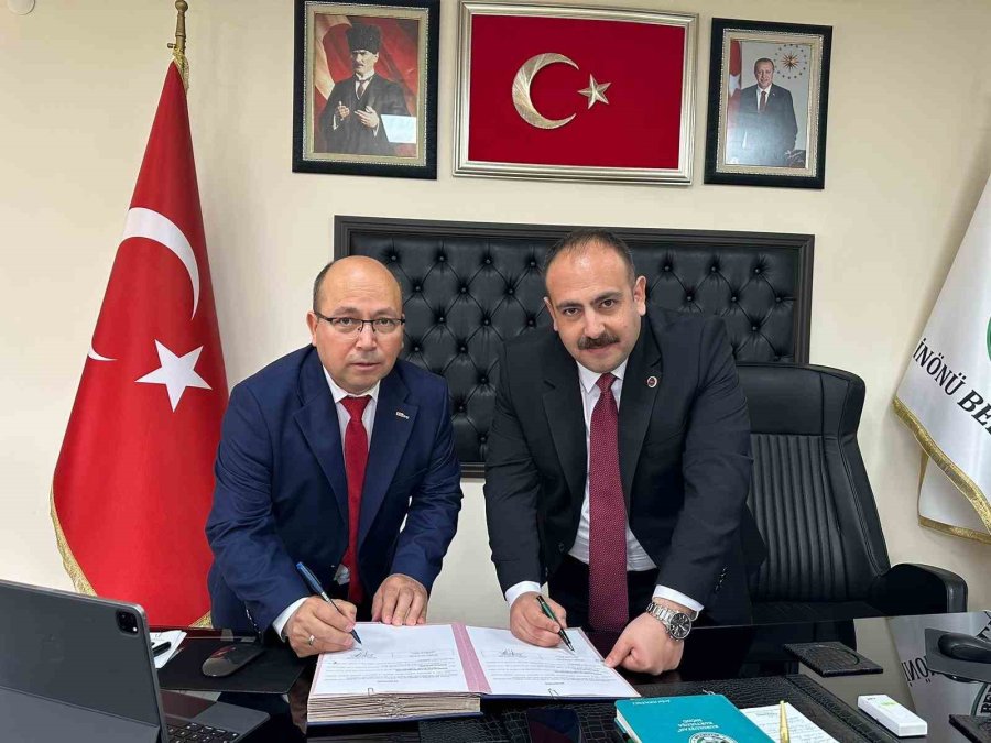 İnönü’de İşçileri Sevindiren Ek Protokol