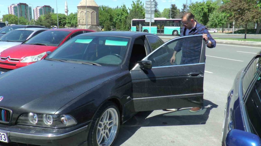 Otomobil Kazara Değil ‘nazarla’ Liften Kaydı