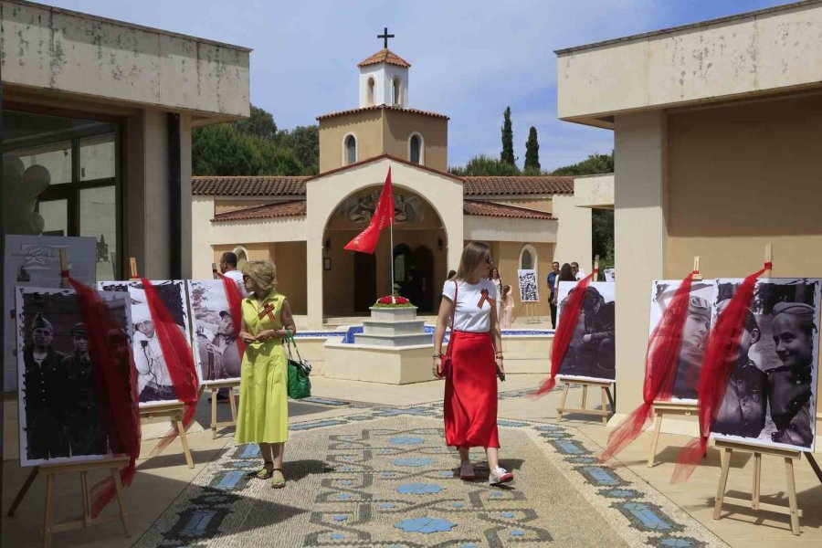 Yerleşik Rusların Zafer Günü Coşkusu