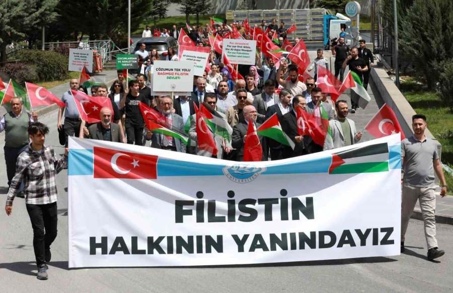 Kayseri Üniversitesi Filistin Halkının Yanında