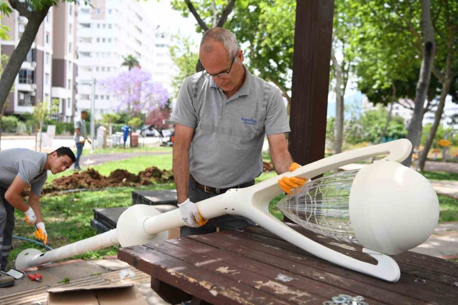 Konyaaltı’nda Karanlık Park Kalmayacak