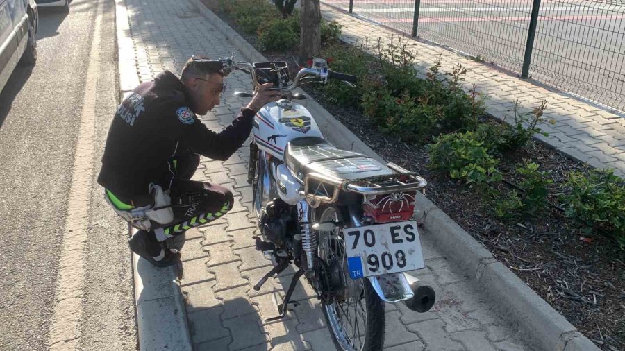 Karaman’da Motosiklet İle Bisikletin Karıştığı Kazada 2 Kişi Yaralandı