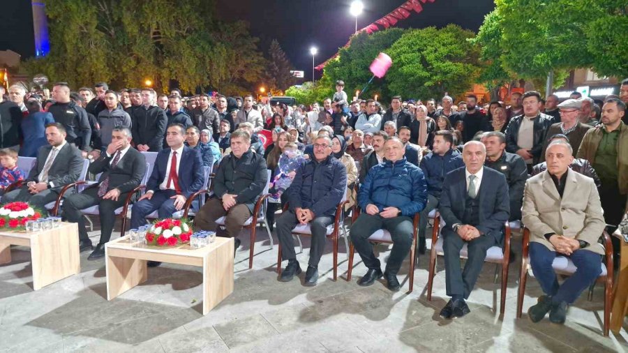 Türk Yıldızları’nın Gösterisi Nefesleri Kesti