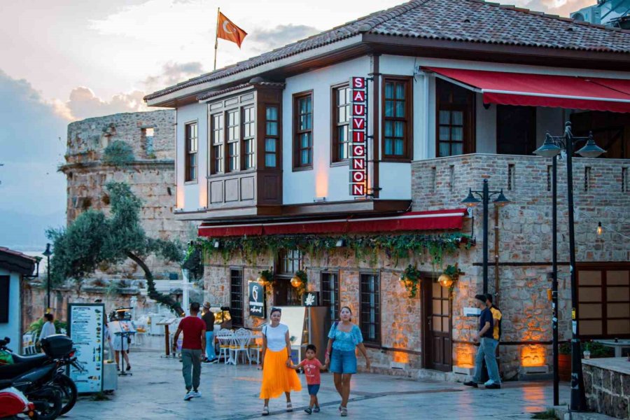 Antalya Valisi Şahin: "kaleiçi Hak Ettiği Değeri Alacak”