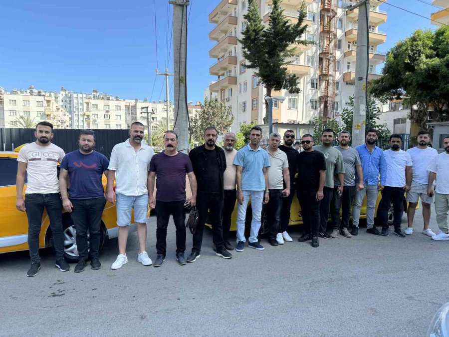 Mersin’de Taksiciyi Alıkoyan Biri Kadın 2 Kişi Yakalandı