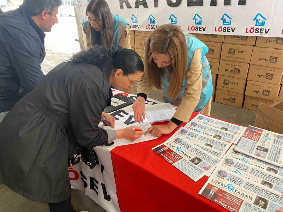 Etler Lösemili Çocuklara