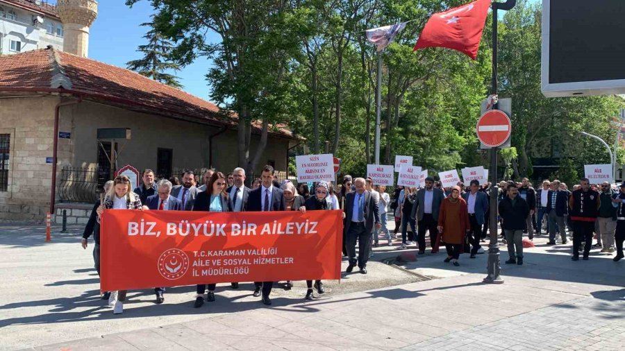 Karaman’da ’ailemiz İstikbalimiz’ Yürüyüşü Düzenlendi
