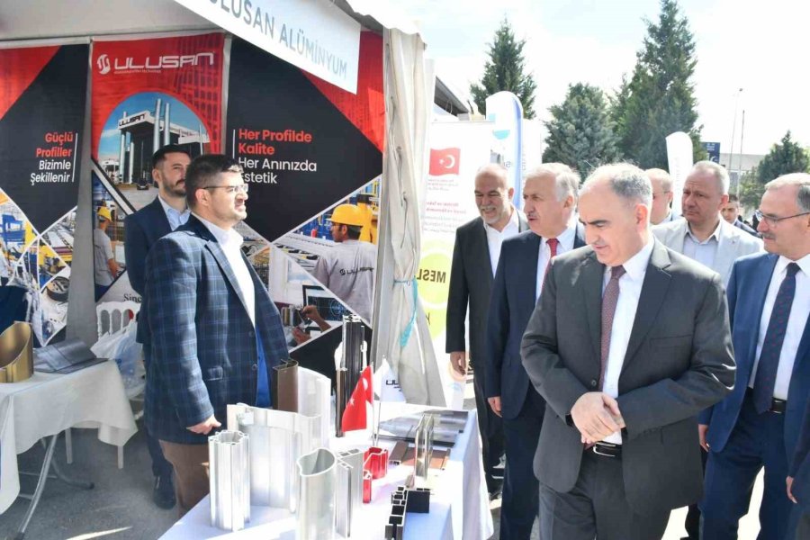 Türkiye’nin İlk Mesleki Eğitim Odaklı İstihdam Fuarı Açıldı