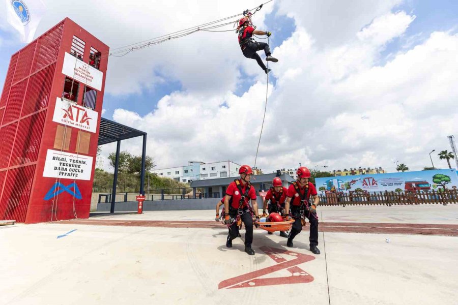 Başkan Seçer: "itfaiye Teşkilatını Güçlendirmeye Devam Edeceğiz"