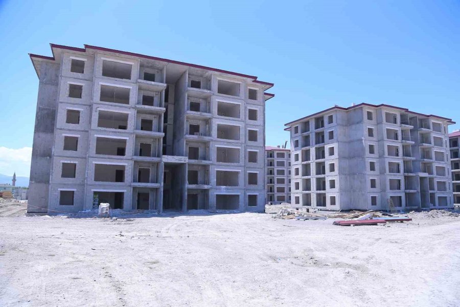 Başkan Büyükkılıç, Oruçreis Kentsel Dönüşüm Projesi’ni Yerinde İnceledi