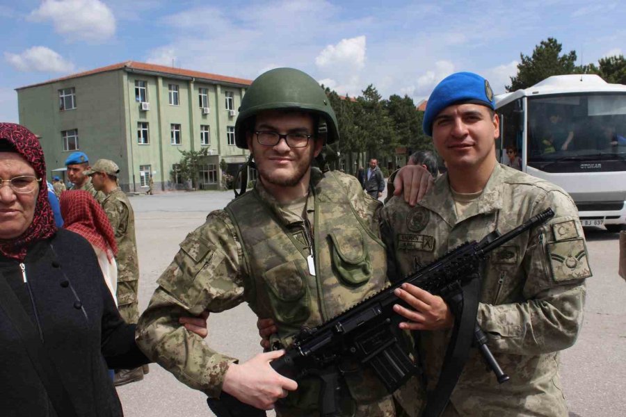 Vatan Aşkı Engel Tanımadı