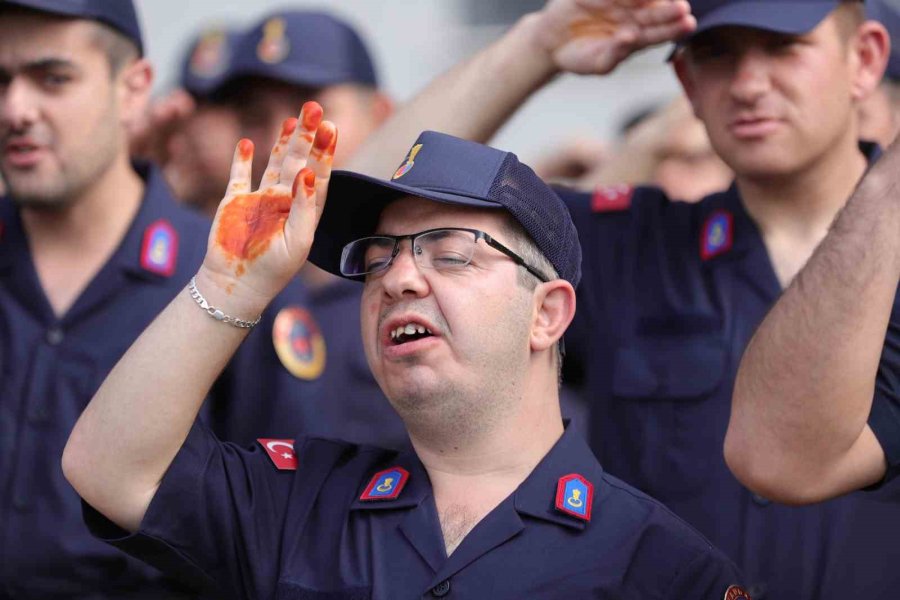 Aksaray’da Özel Gençlerin Askerlik Heyecanı