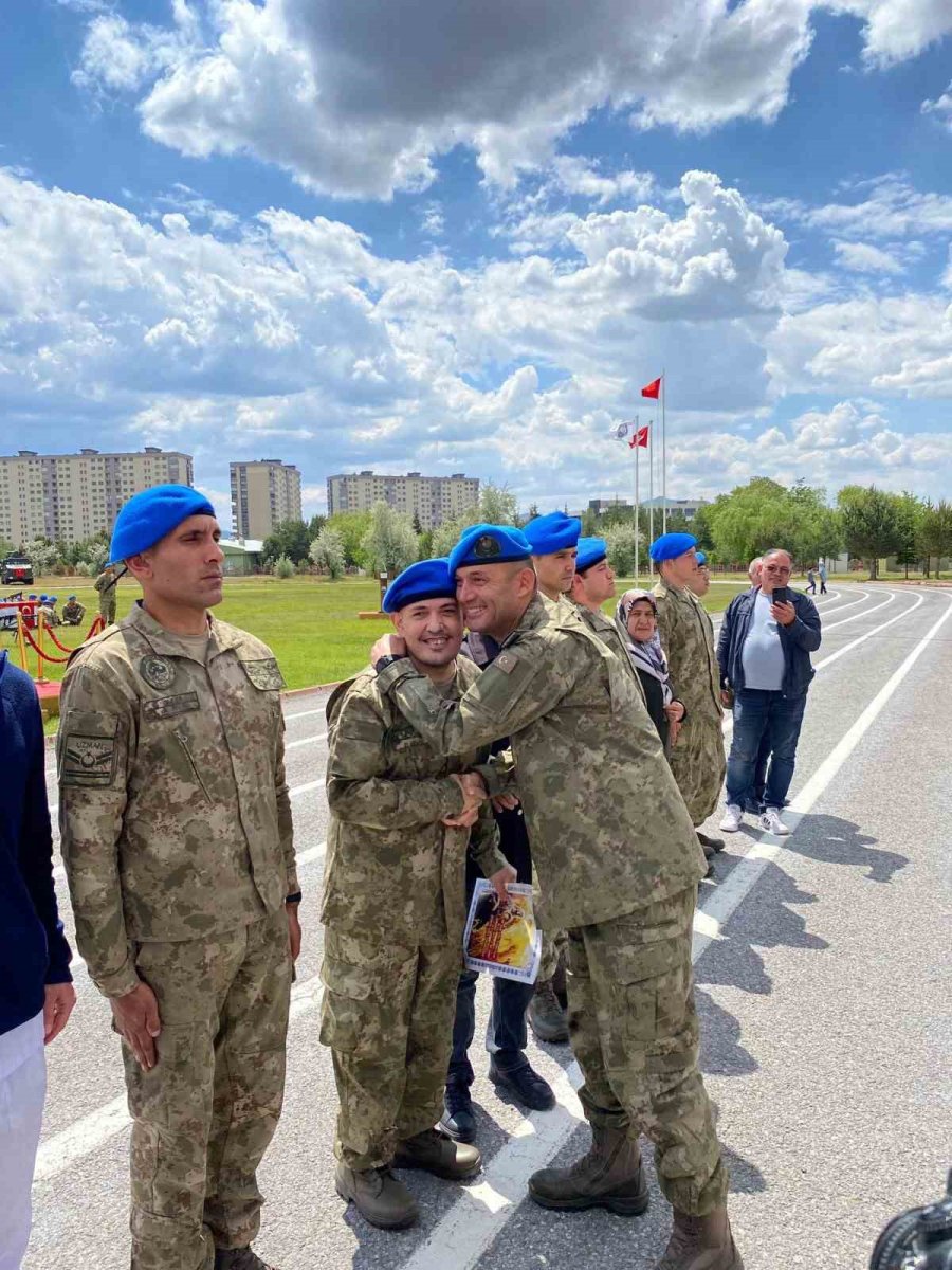 Büyükşehirin Özel Öğrencileri Teskere Aldı