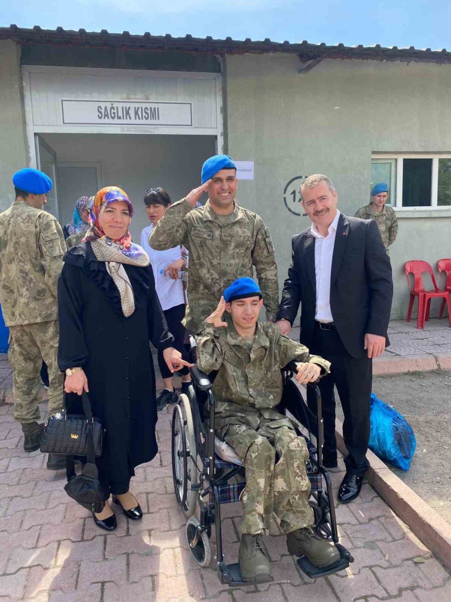 Büyükşehirin Özel Öğrencileri Teskere Aldı