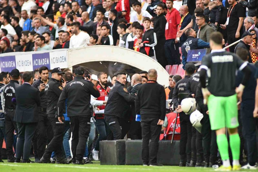 Süper Lig: Kayserispor: 1 - Konyaspor: 1 (ilk Yarı)