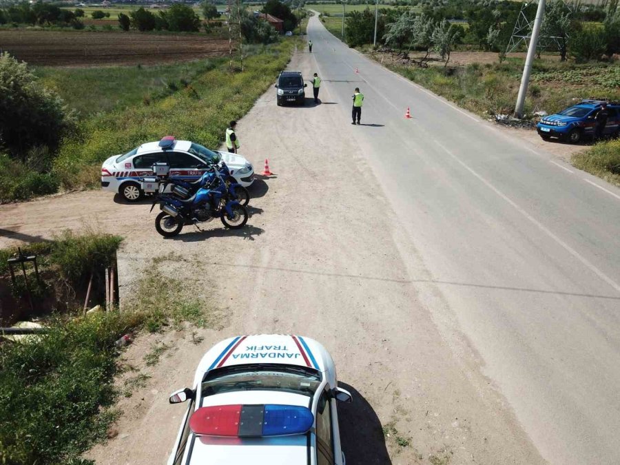 Jandarma Dron İle Havadan Denetliyor