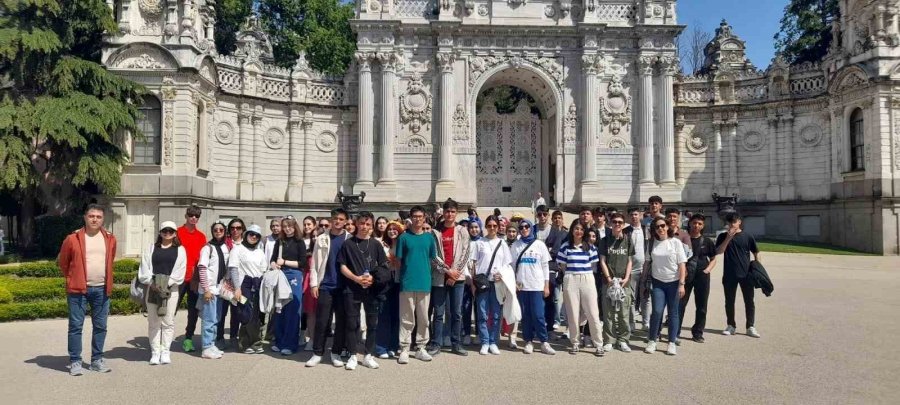 Karapınar’da Lise Öğrencilerine İstanbul Gezisi