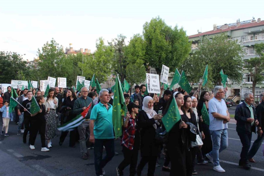 Çerkes Soykırımı’nda Hayatını Kaybedenler İçin Yürüdüler