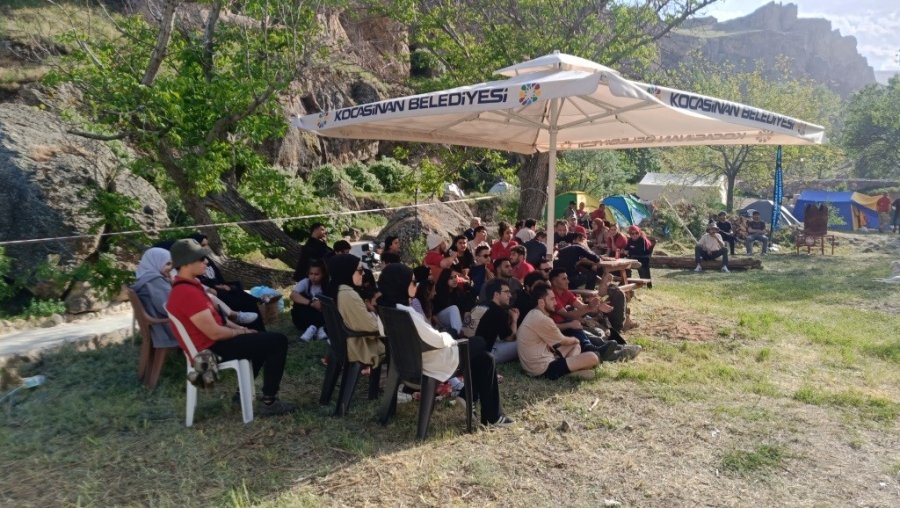 Kocasinan Gençlik Kulübü, Kamp Etkinliğiyle Eşsiz Bir Gün Yaşadı