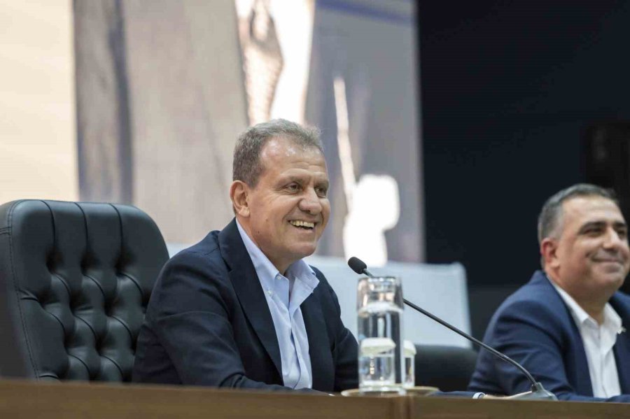 Başkan Seçer, Gençlerle Bir Araya Geldi