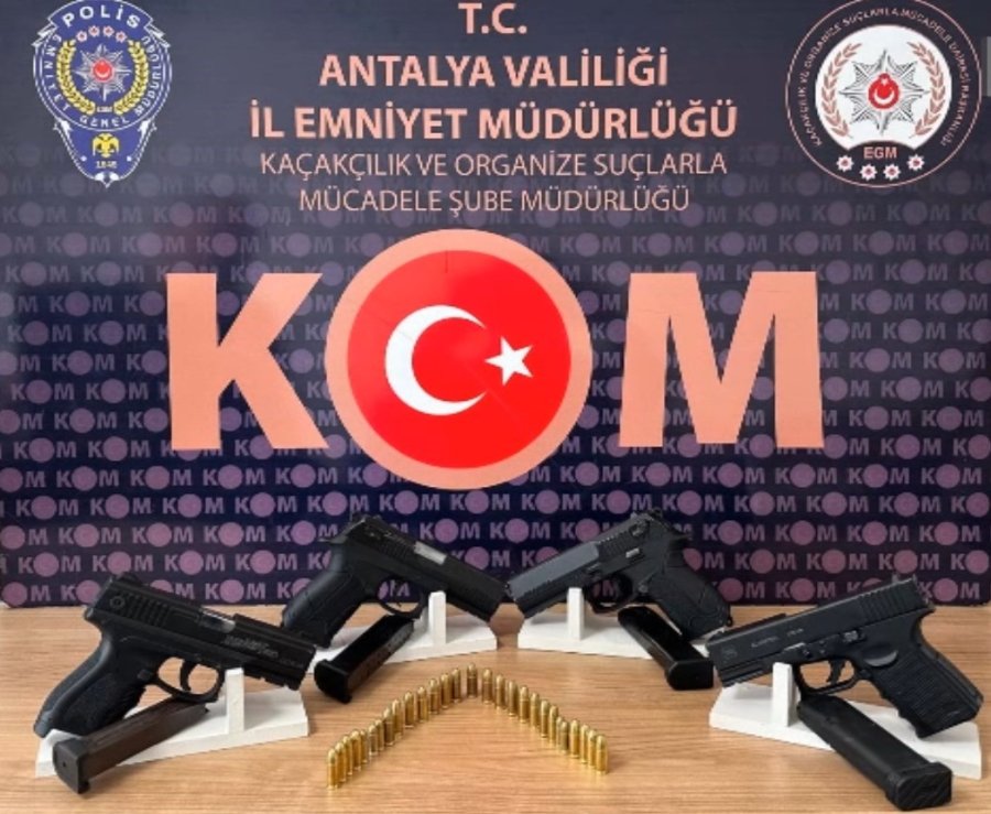 Silahlı Suç Örgütüne Yönelik Yapılan Operasyonda 5 Kişi Tutuklandı