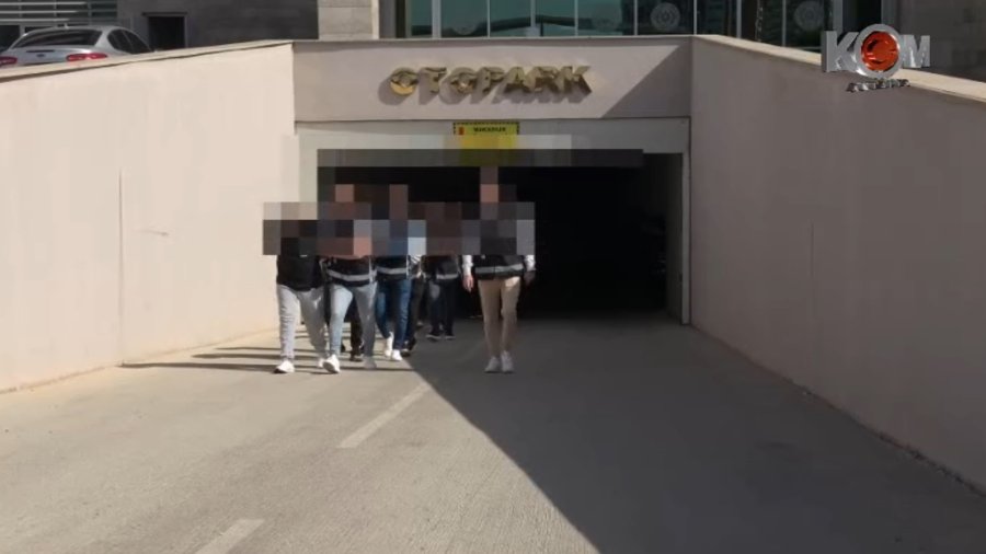 Silahlı Suç Örgütüne Yönelik Yapılan Operasyonda 5 Kişi Tutuklandı